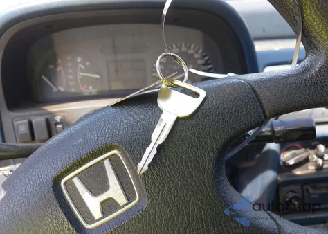 1991 Honda Civic Dx z USA, uszkodzony, nr VIN 1HGED3649ML019481